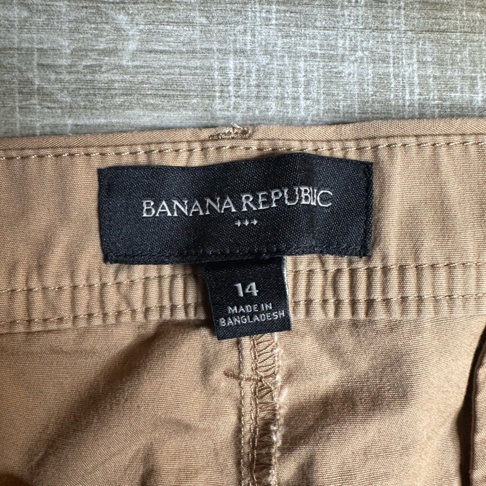 Banana Republic Khaki Shorts